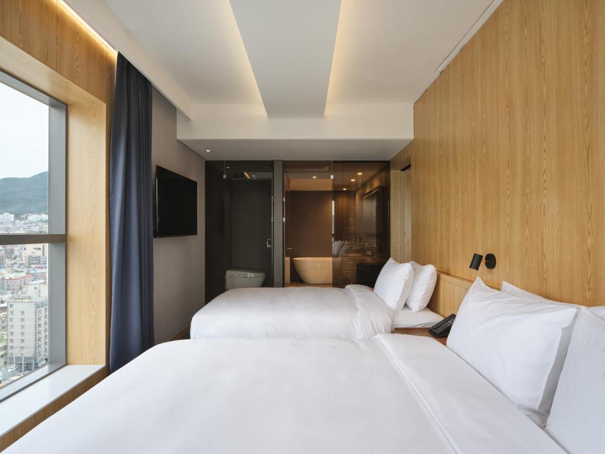 Hotel Tt Gupo Busan Bagian luar foto