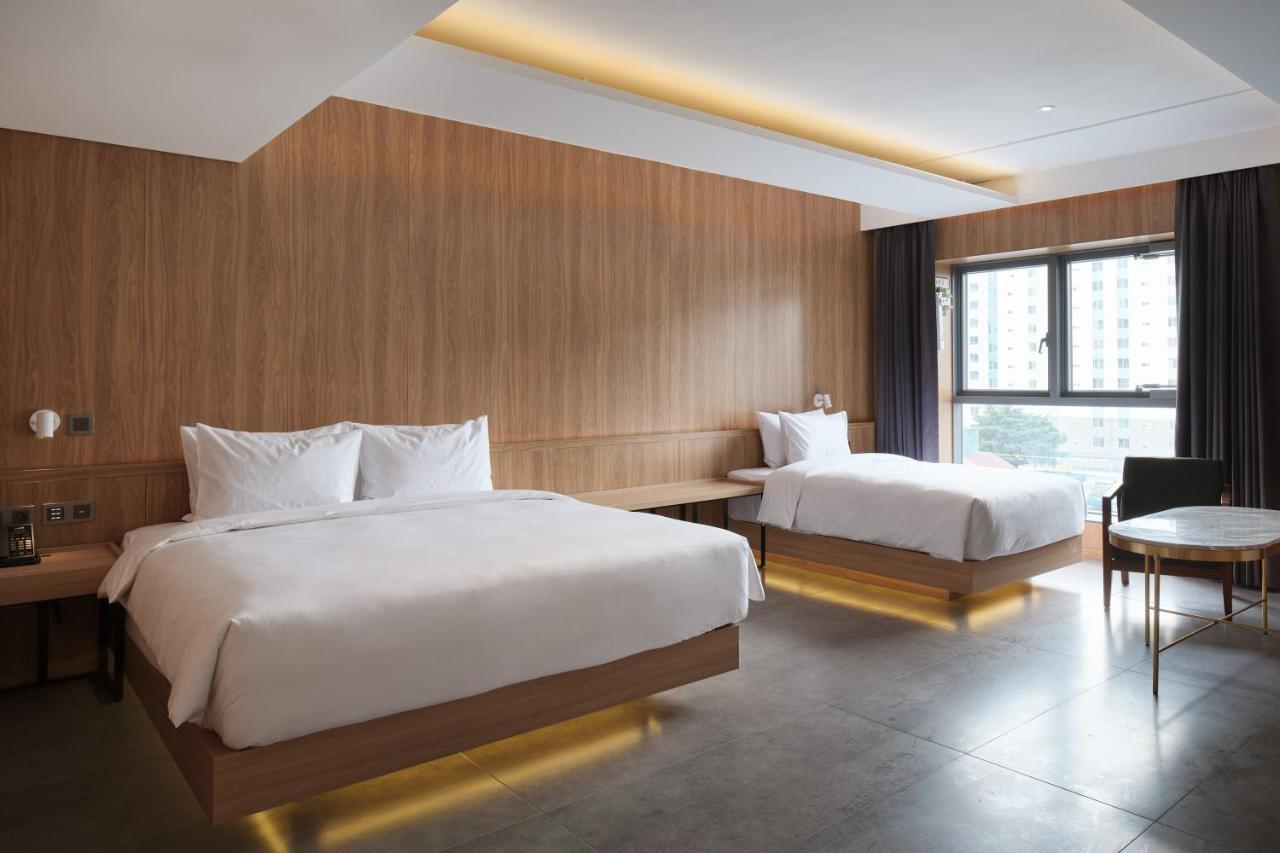 Hotel Tt Gupo Busan Bagian luar foto