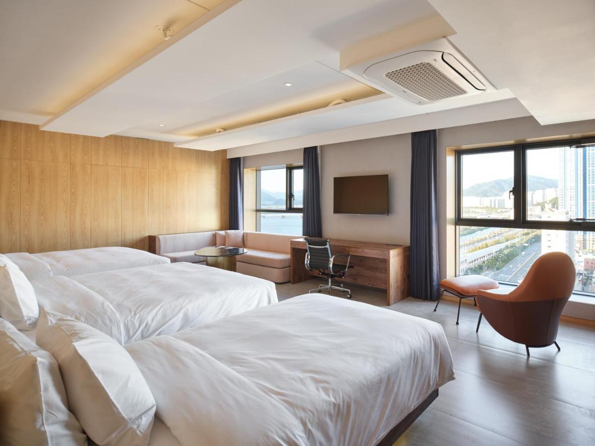 Hotel Tt Gupo Busan Bagian luar foto