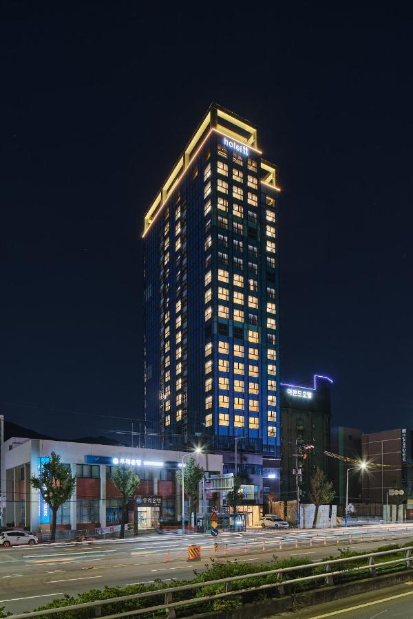 Hotel Tt Gupo Busan Bagian luar foto