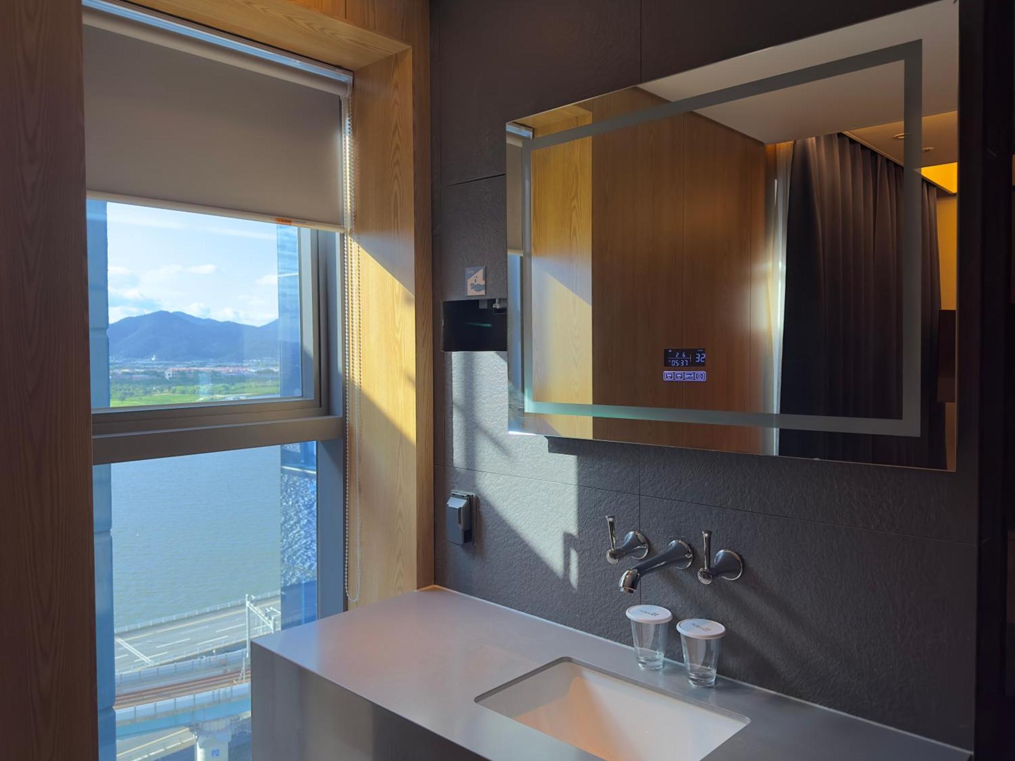 Hotel Tt Gupo Busan Bagian luar foto